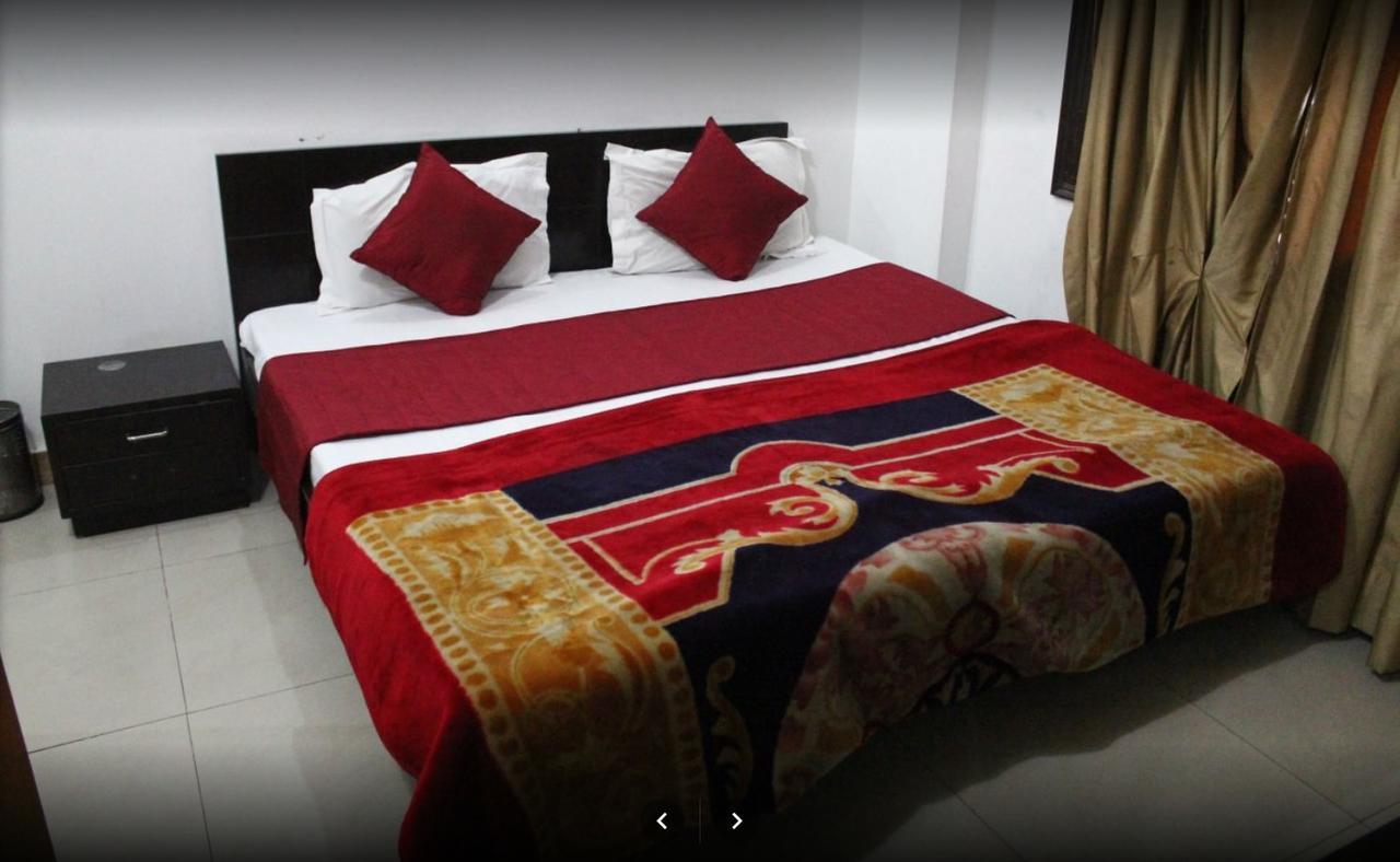 Oyo 16415 Hotel Kishore International Amritszár Kültér fotó